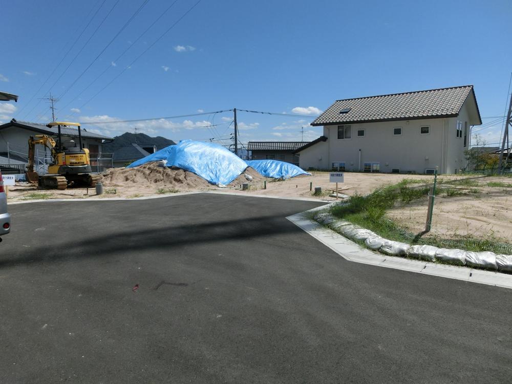 Local photos, including front road