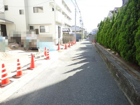 Local photos, including front road. September 5 shooting