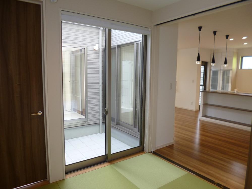 Non-living room. (December 2013) Shooting