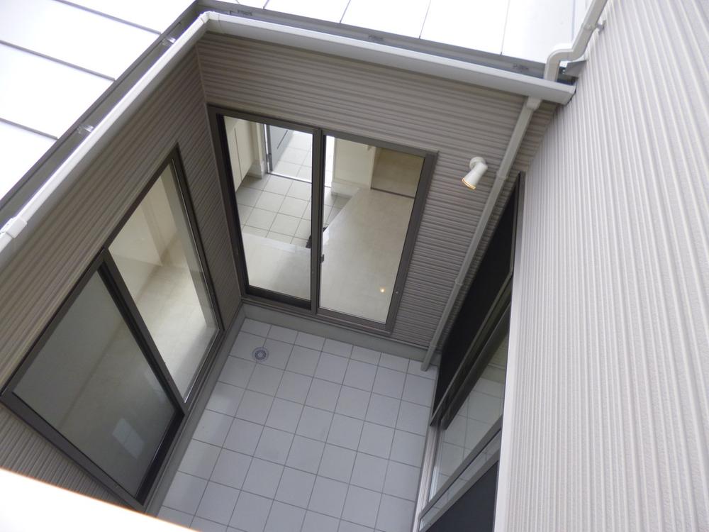 Garden. (December 2013) Shooting