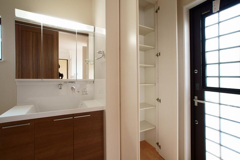 Other Equipment. Cleaning Easy Eco comfortable!  Latest equipment specifications