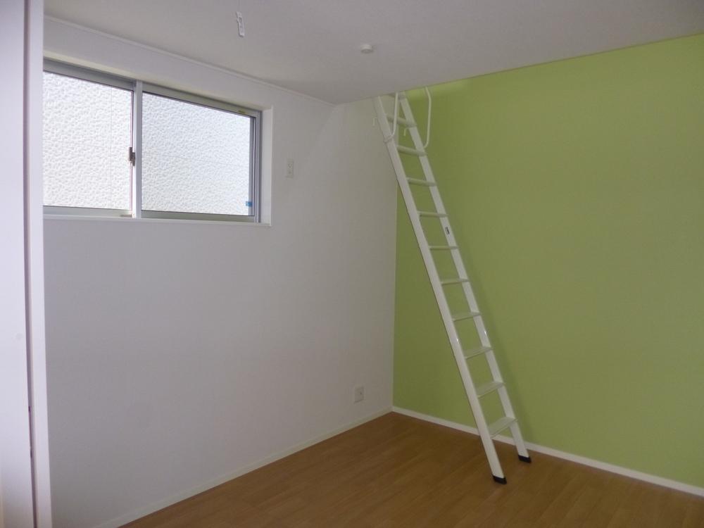 Non-living room. (September 2013) Shooting