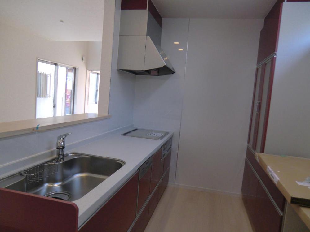 Kitchen. Room (May 2012) shooting