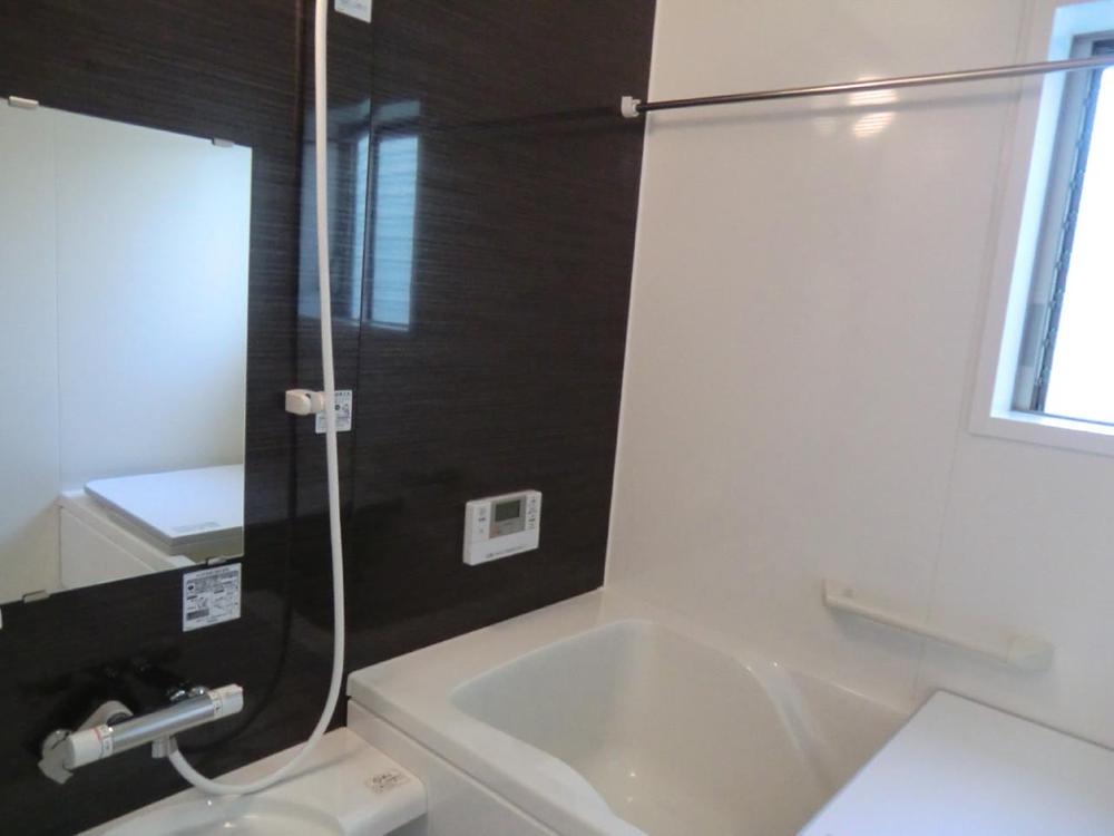 Bathroom. Room (May 2012) shooting