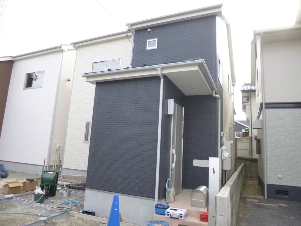 Local appearance photo. (December 2013) Shooting