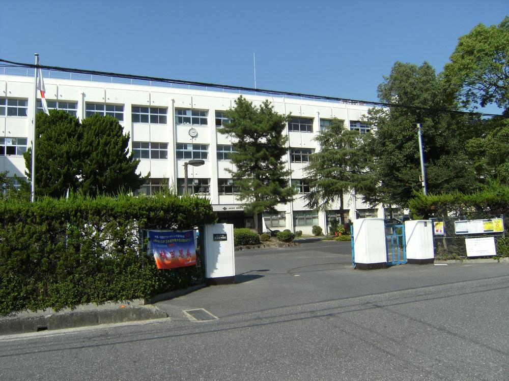 Junior high school. Itsukaichi 1300m until junior high school