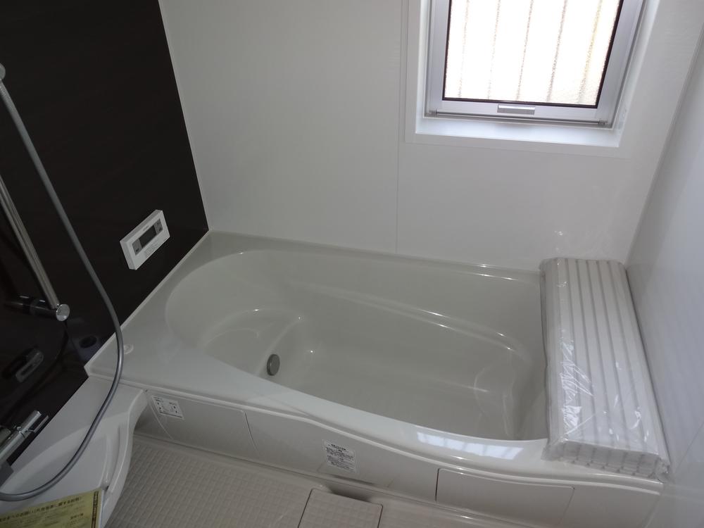 Bathroom. Indoor (10 May 2013) Shooting