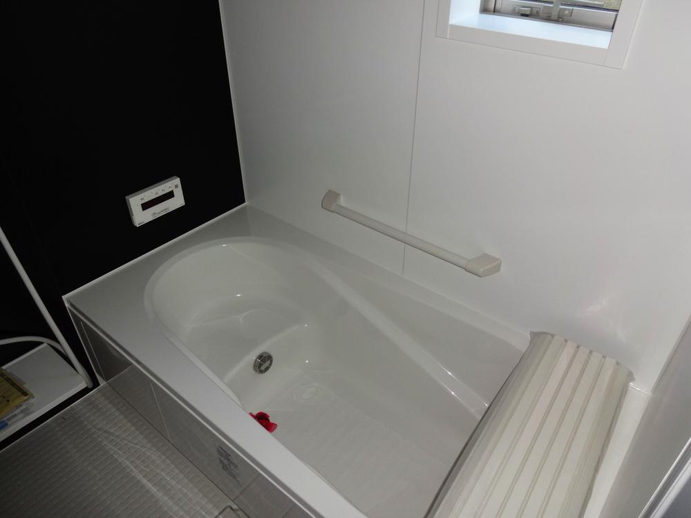 Bathroom. Indoor (11 May 2013) Shooting