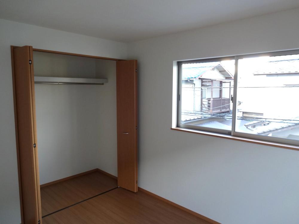 Non-living room. Indoor (11 May 2013) Shooting