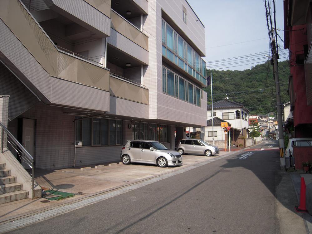 Government office. There is also a town hall near.