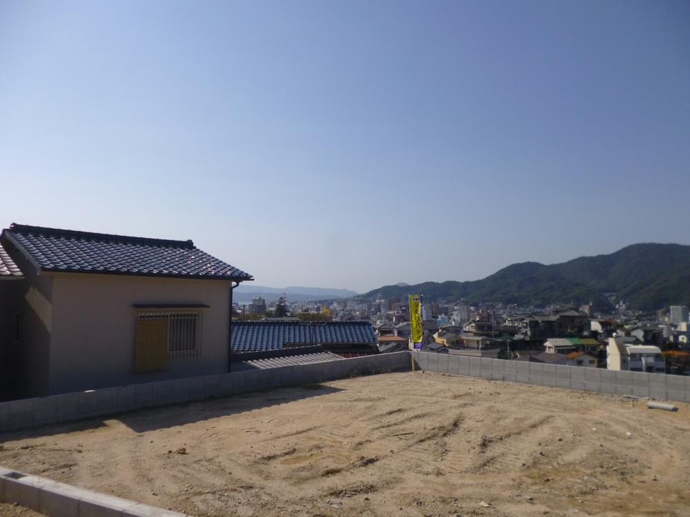 View photos from the dwelling unit. (October 2013) Shooting