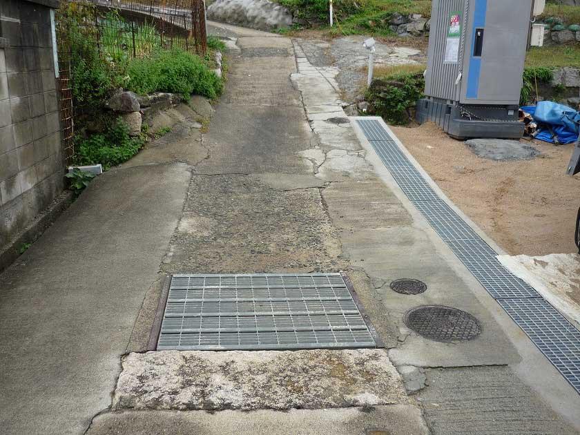 Local photos, including front road