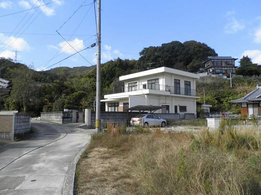 Local photos, including front road