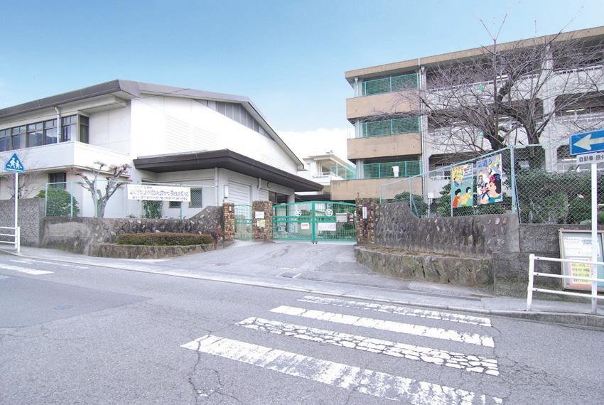 Primary school. Hondori until elementary school 500m