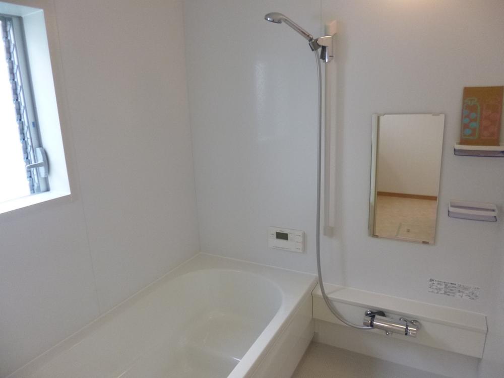 Bathroom. (August 2013) Shooting