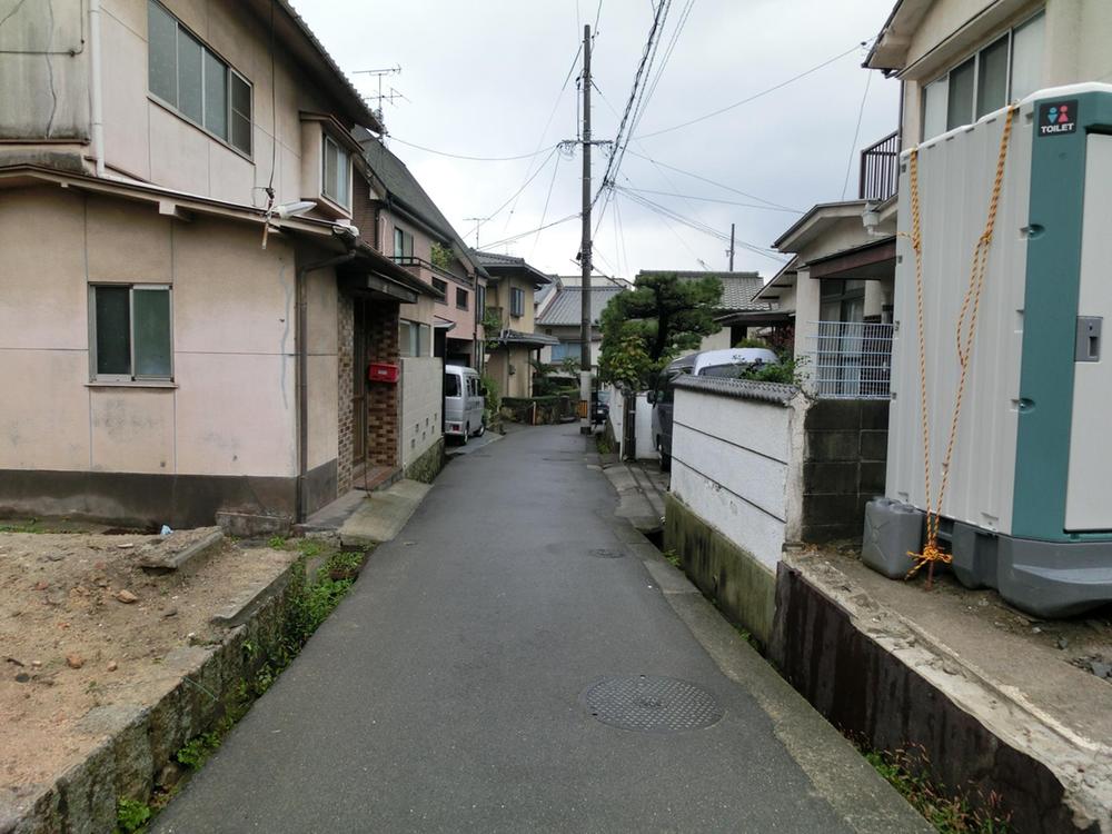 Local photos, including front road