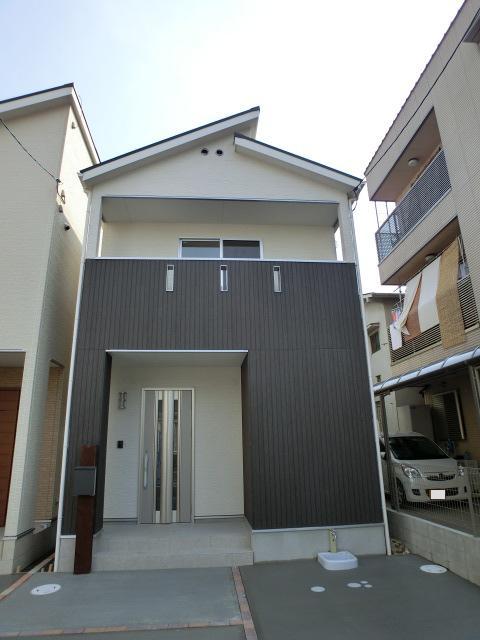 Local appearance photo. Local (August 2013) Shooting