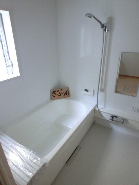 Bathroom. Room (August 2013) Shooting