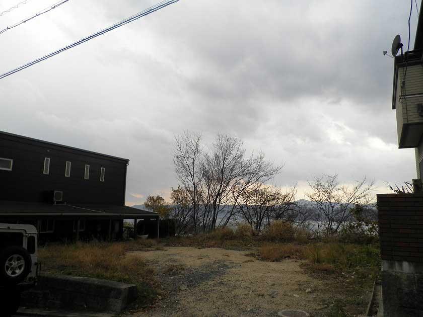 View photos from the dwelling unit