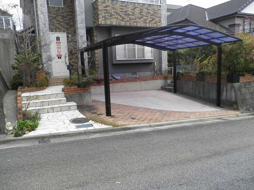 Parking lot