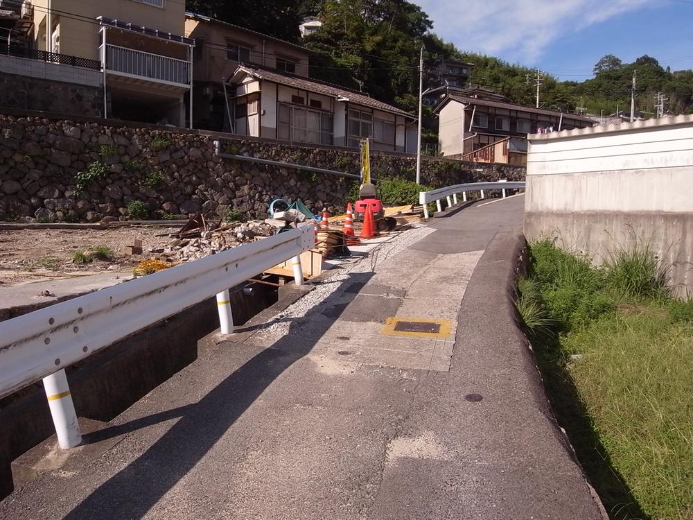 Local photos, including front road