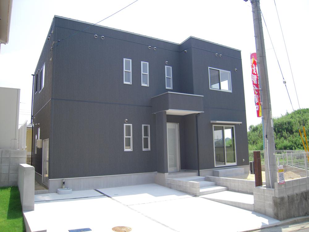 Local appearance photo. Sober