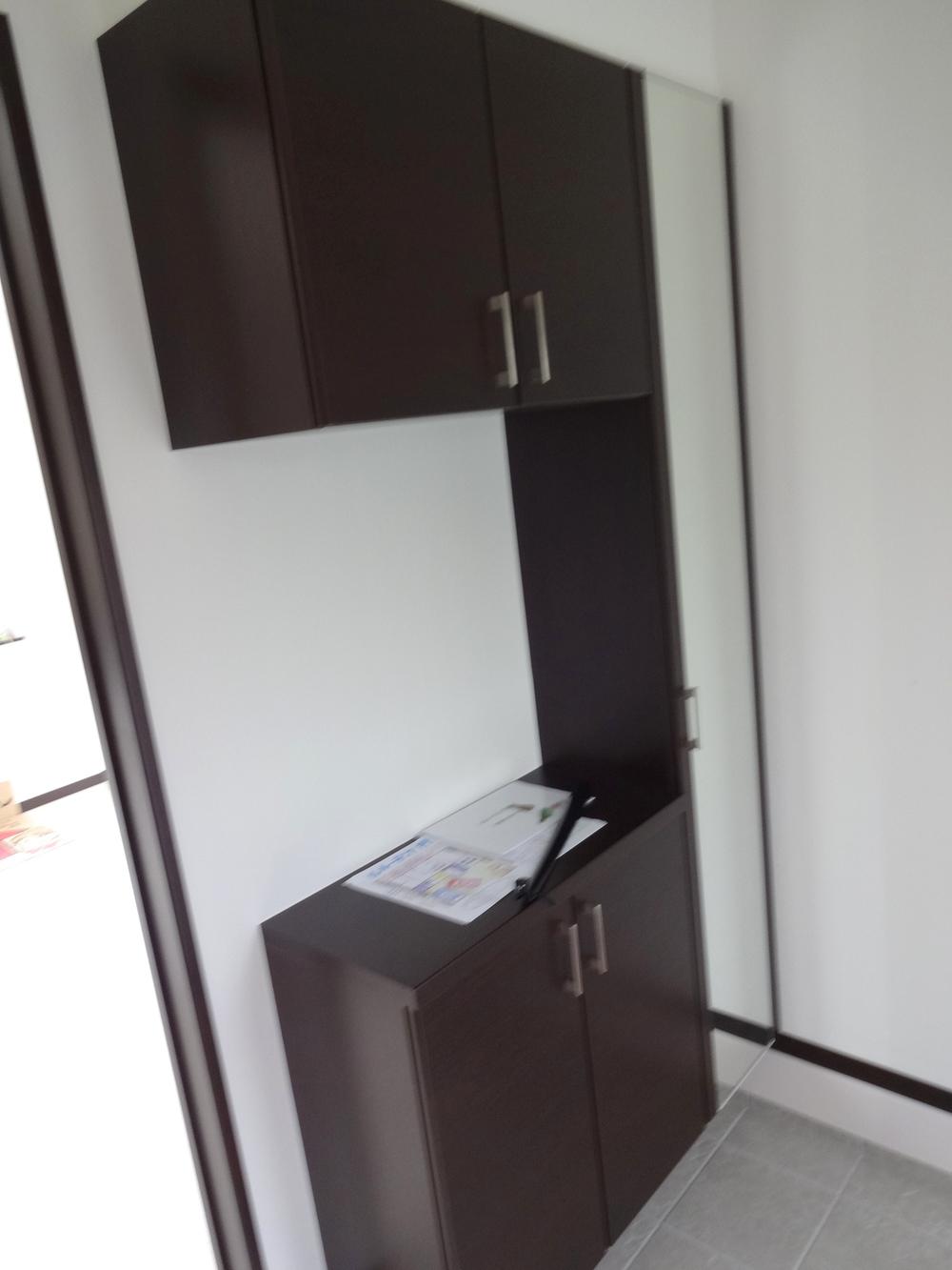 Entrance. Indoor (10 May 2013) Shooting