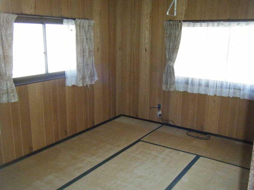 Non-living room