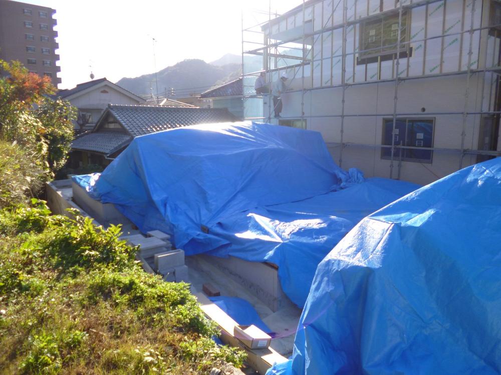 Local appearance photo. Local (11 May 2013) Shooting