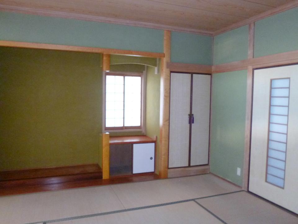 Non-living room