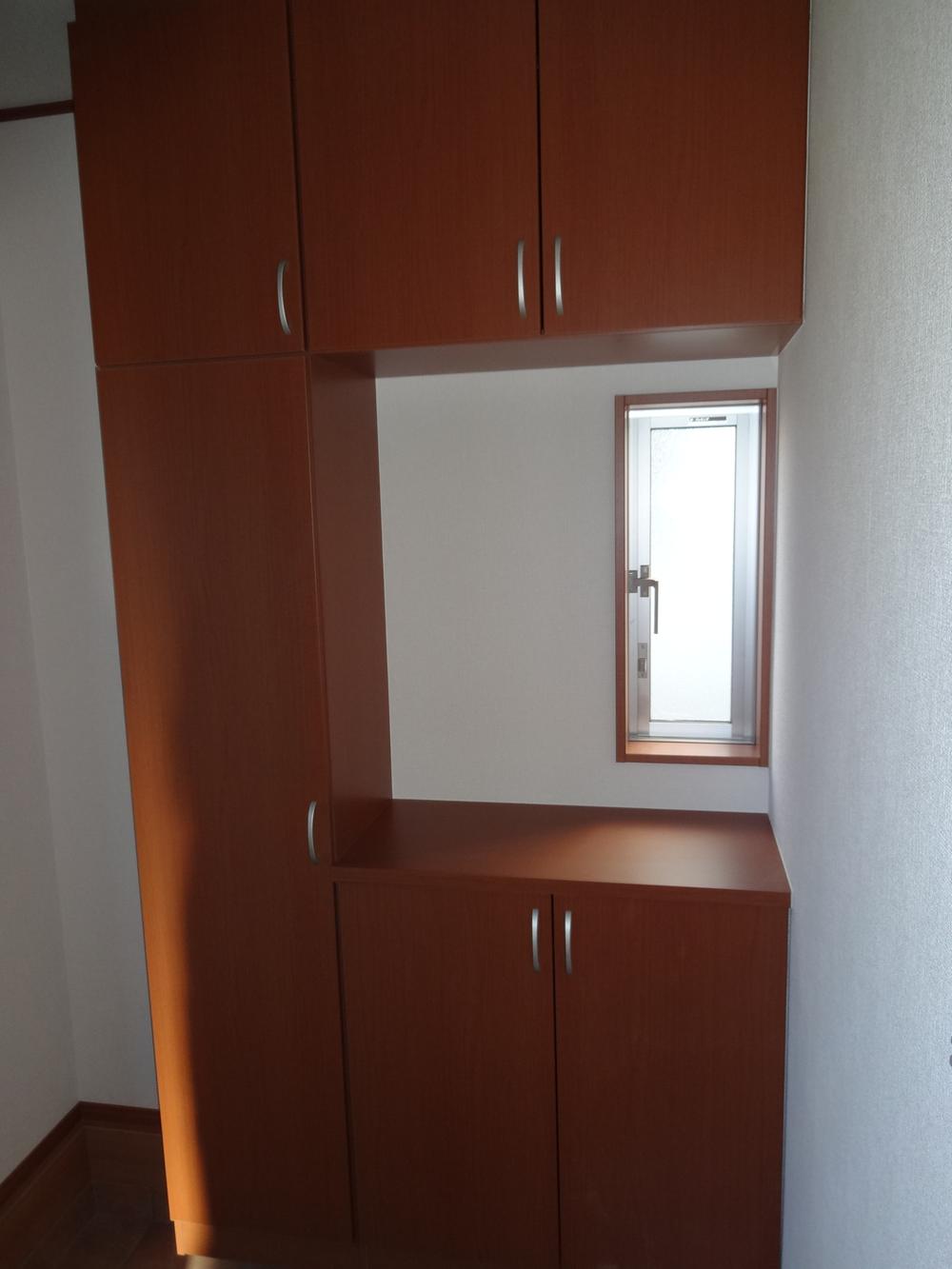 Entrance. Indoor (11 May 2013) Shooting