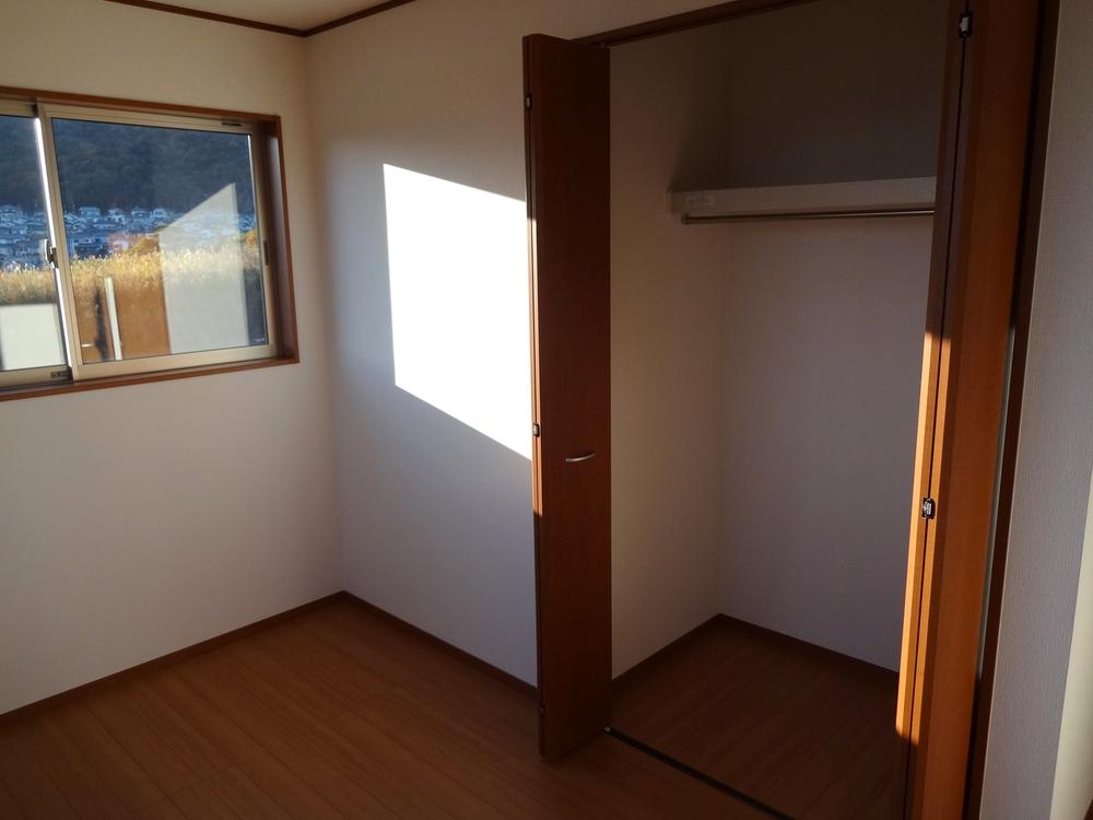 Non-living room. Indoor (11 May 2013) Shooting