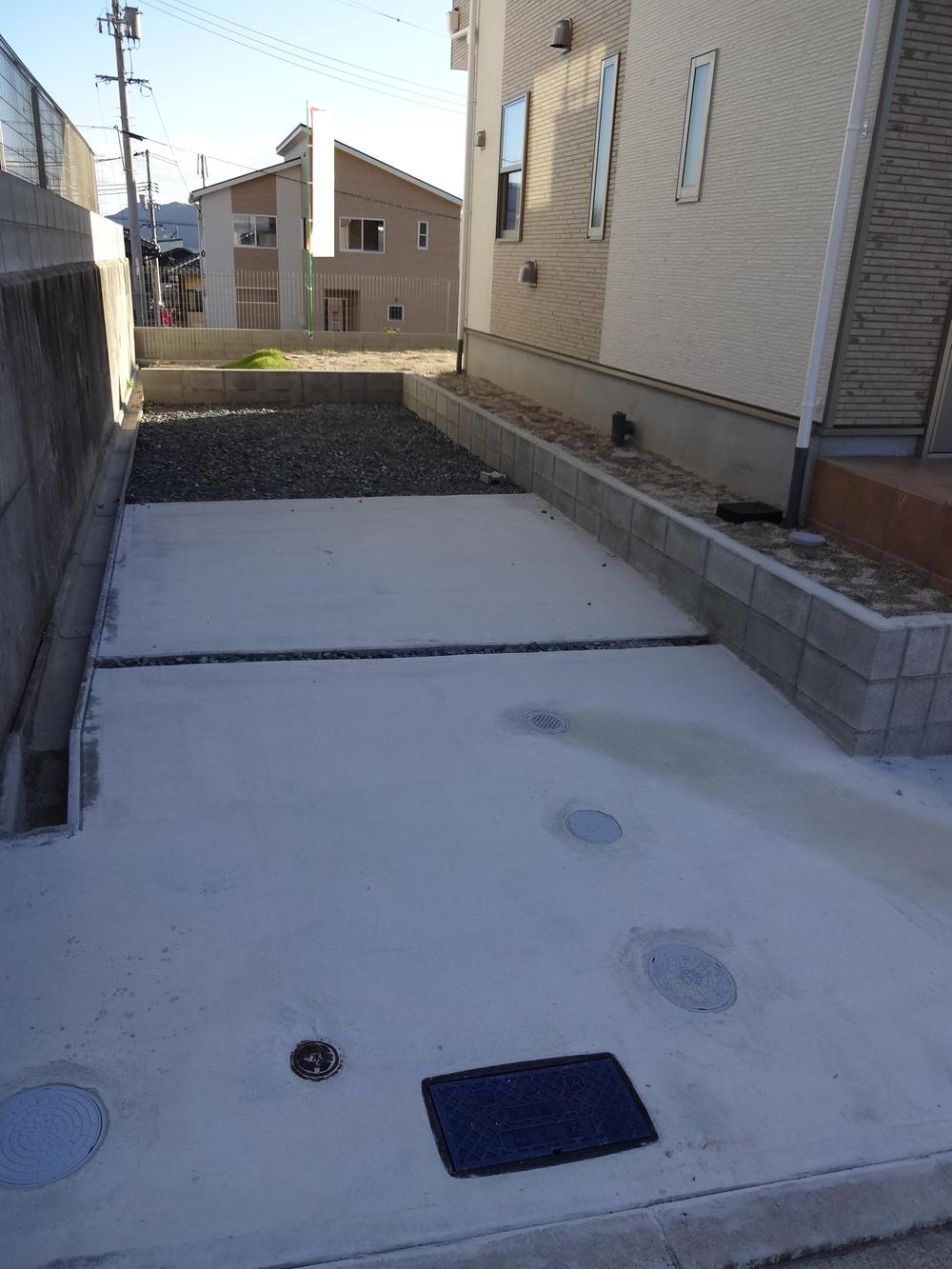 Parking lot. Local (11 May 2013) Shooting