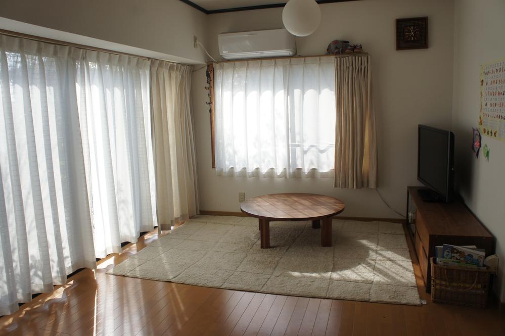 Non-living room. Local (April 2013) Shooting