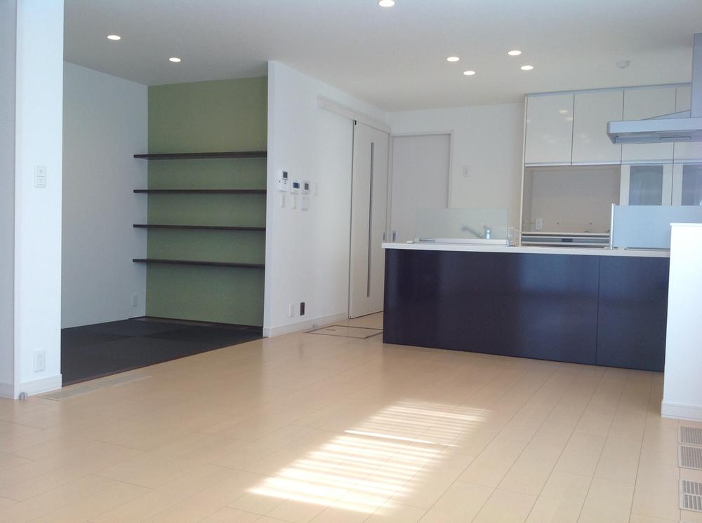 Living. Indoor (10 May 2013) Shooting          No. 2 place introspection photos LDK