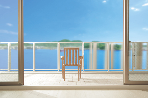 Room and equipment. Exhilarating location overlooking the Onomichi water at hand. The best feature of this property is, "Open-air terrace of a maximum depth of 2.5m". Open-air terrace, Of course, as a normal balcony, Such as a second living and gardening space, It can be used freely in accordance with the life of the family.