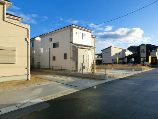 Local photos, including front road