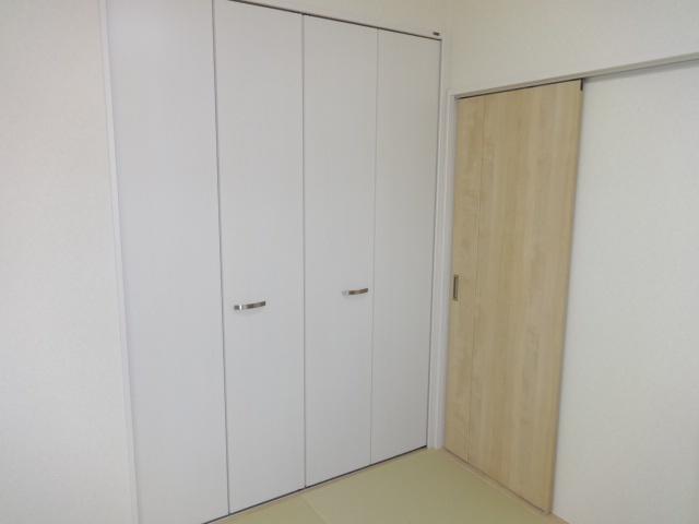 Receipt. Local (10 May 2013) Shooting