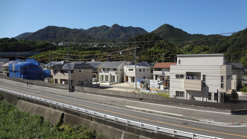 Sale already cityscape photo. Sale already the city average