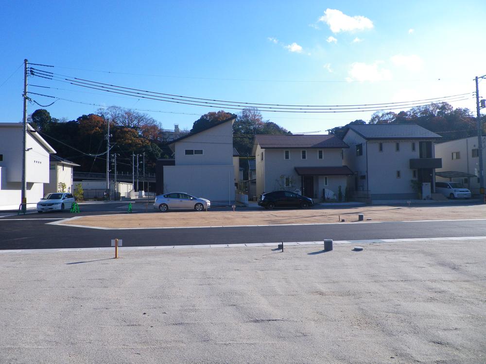 View photos from the local. View from the site (December 2013) Shooting