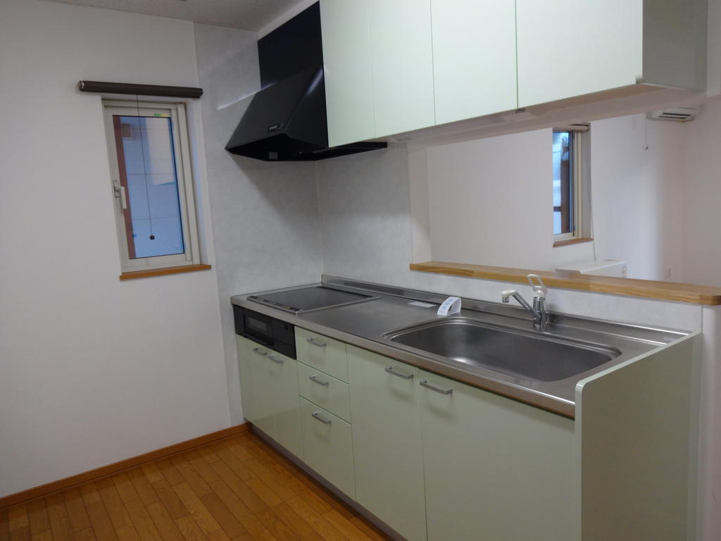 Kitchen. IH heater system Kitchen ☆ Cleaning is easy! 