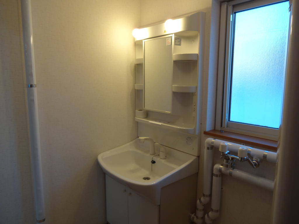 Washroom. There is a window, Washroom with a feeling of freedom! 