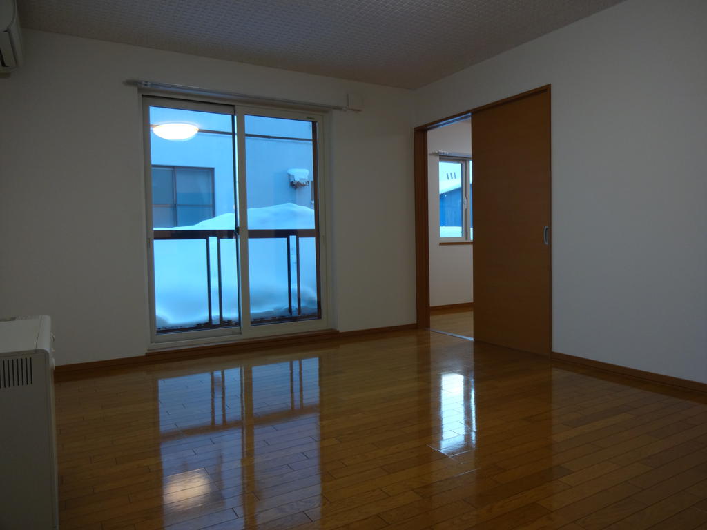 Living and room. Clean 16 Pledge of living! ! ! 