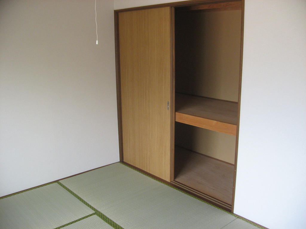 Other room space