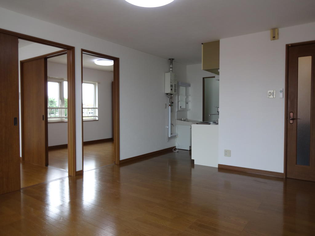 Living and room. Easy movement is not living and Western-style 2 Tsugatsunaga'