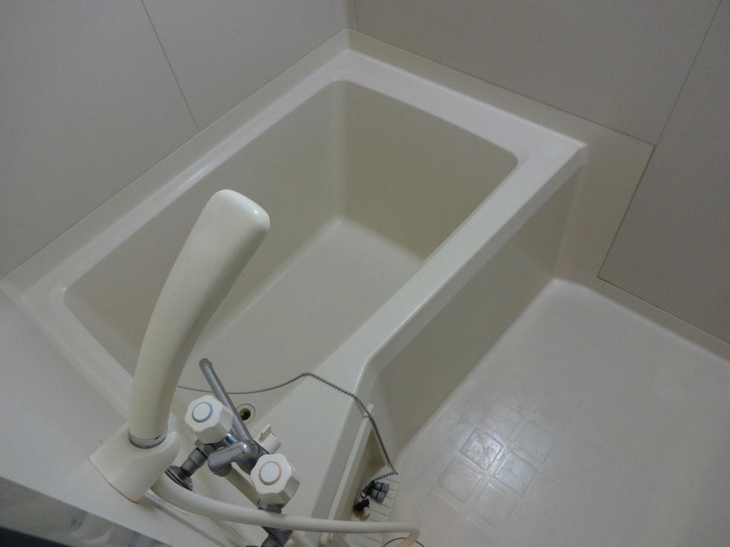 Bath. Relax when you're tired is immersed in the bath