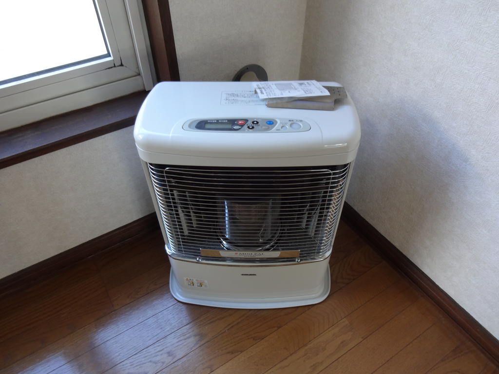 Other Equipment. Cold even if the room warm ☆ 