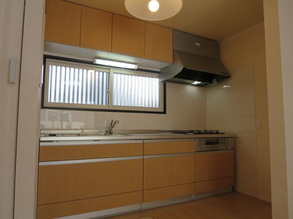 Kitchen. ■ New system Kitchen