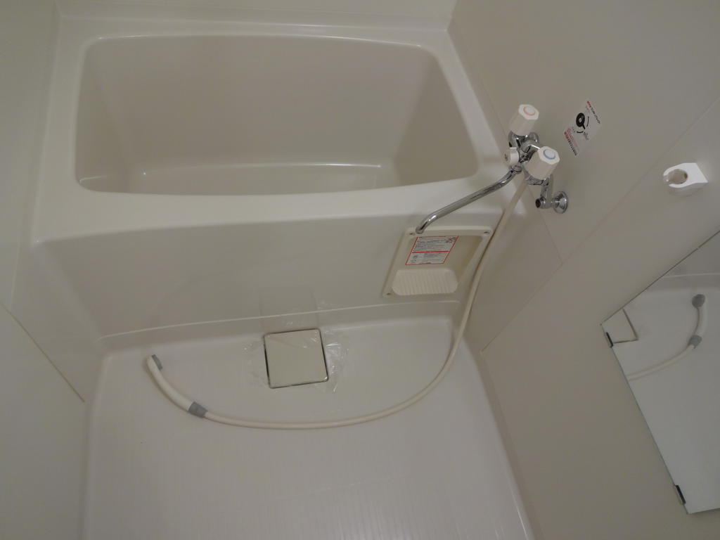 Bath. Cold day is warm in the bath ☆