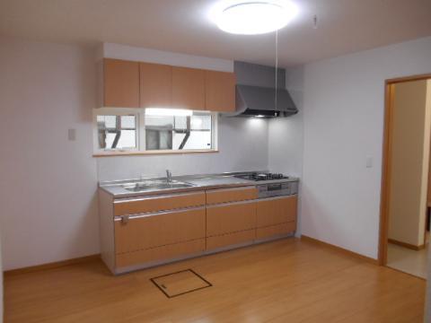Kitchen. ☆ Natural is the color of the system Kitchen ☆